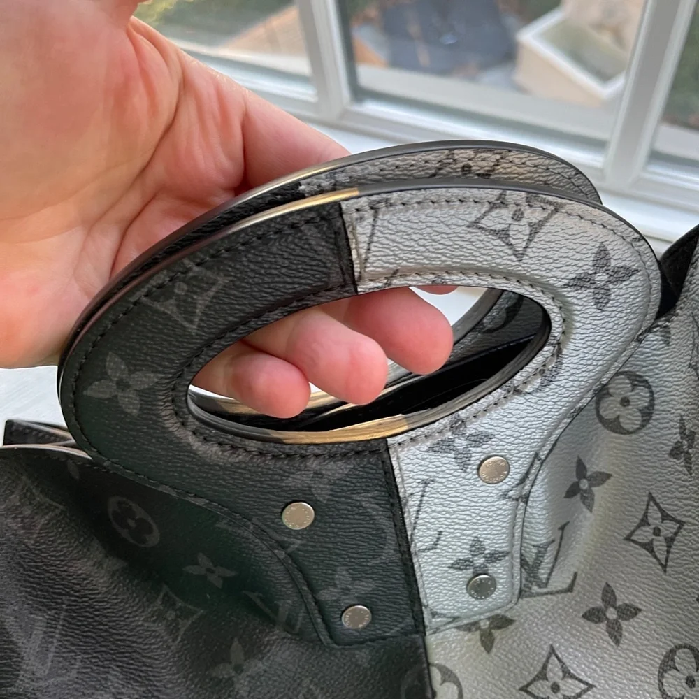 Louis Vuitton Tote SPLIT in Monogram Eclipse (RARE) - Picture 9 of 10